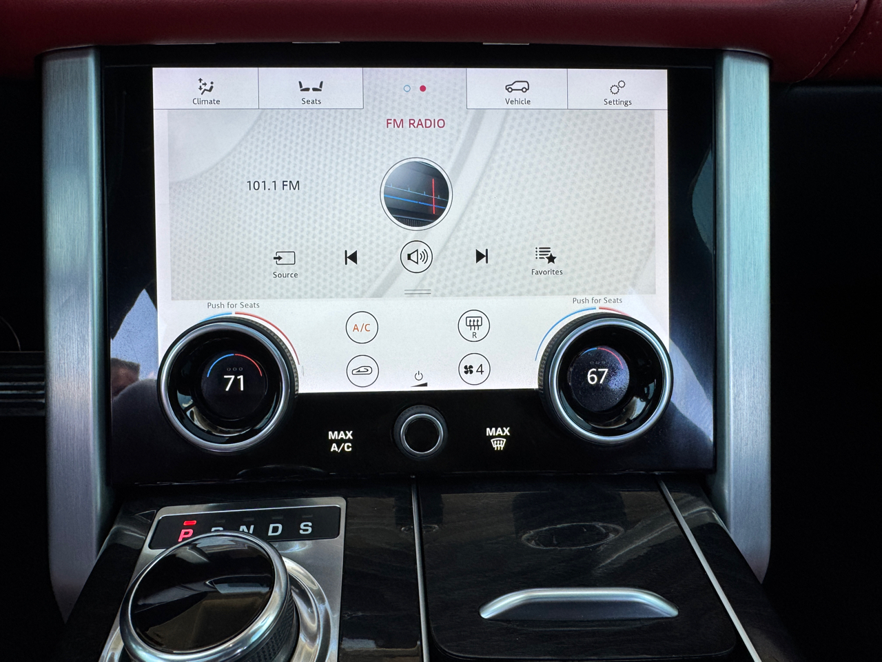 Land Rover Range Rover  2018 Land Rover Range Rover  2018