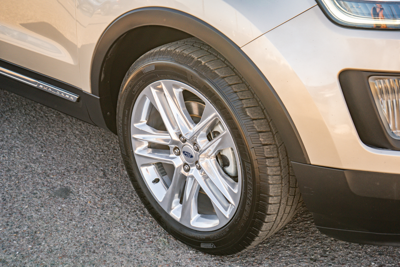 Ford Explorer  2017 Ford Explorer  2017