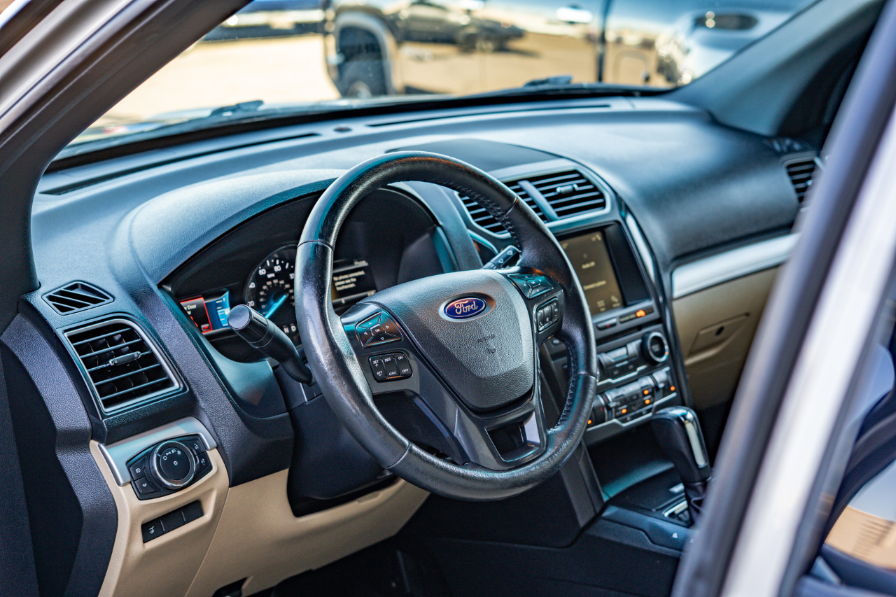 Ford Explorer  2017 Ford Explorer  2017