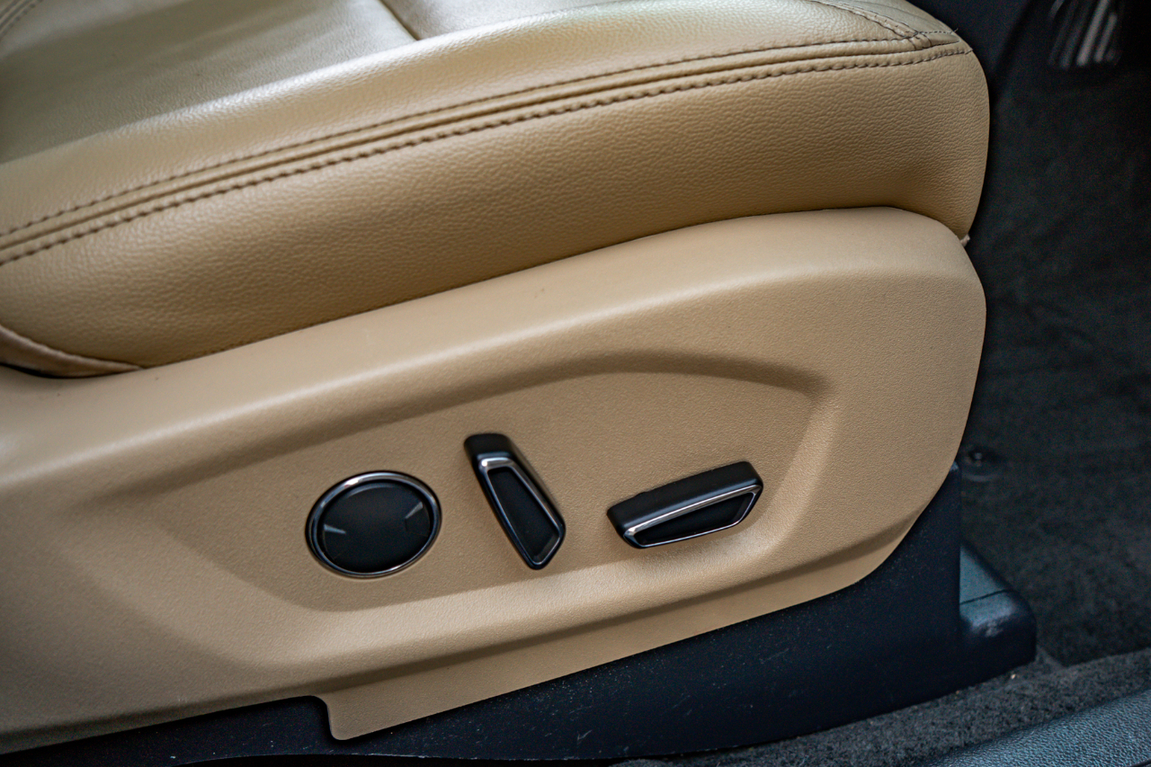 Ford Explorer  2017 Ford Explorer  2017