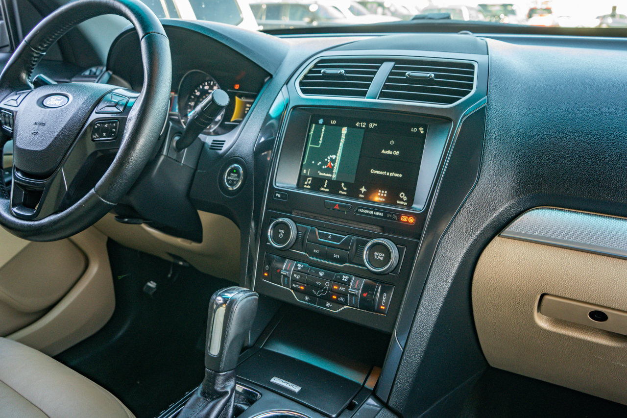 Ford Explorer  2017 Ford Explorer  2017