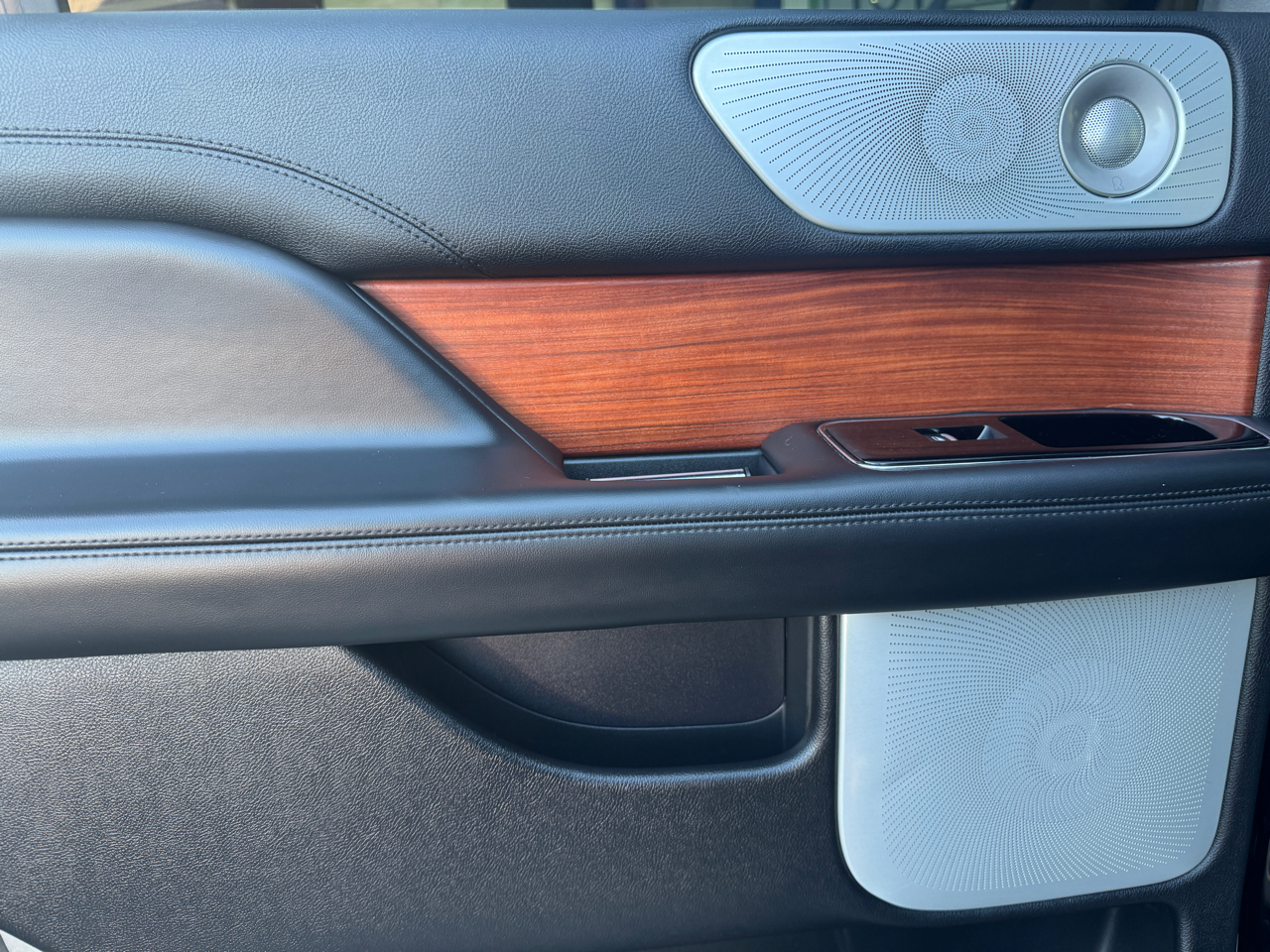 Lincoln Navigator  2020 Lincoln Navigator  2020