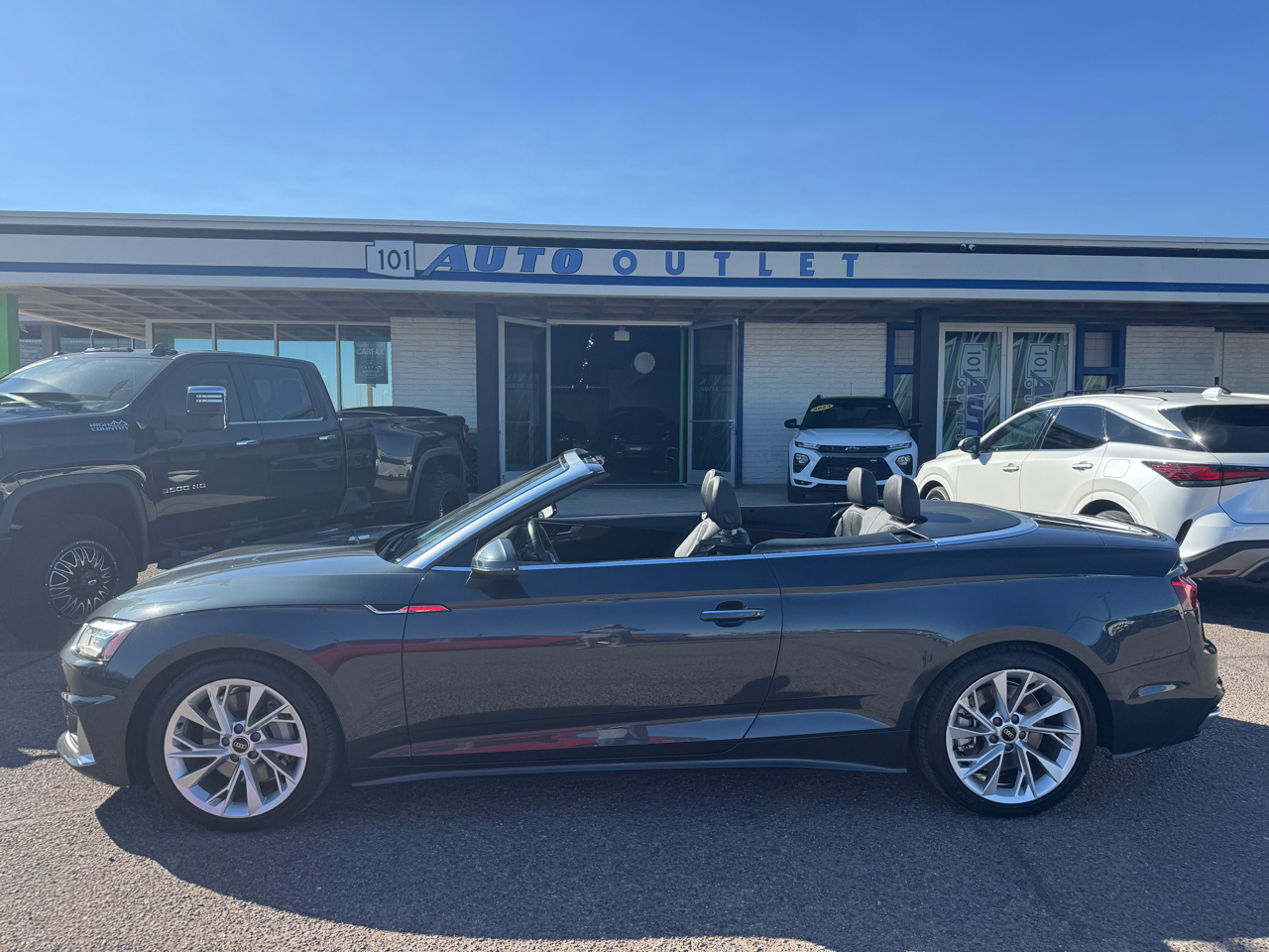 Audi A5  2022 Audi A5  2022