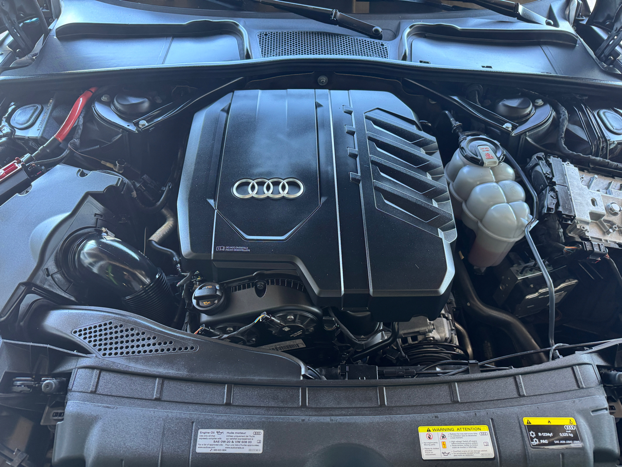 Audi A5  2022 Audi A5  2022