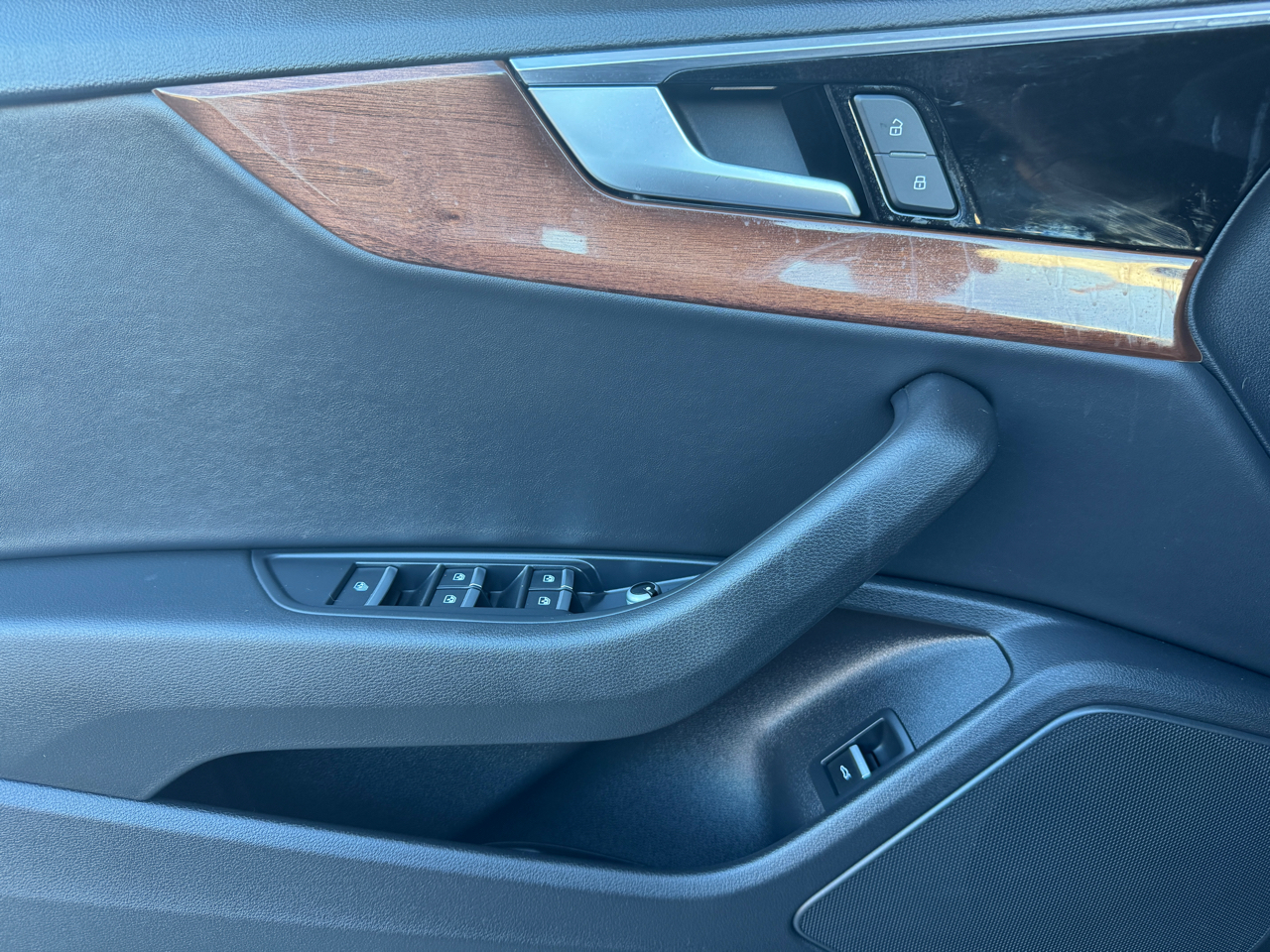 Audi A5  2022 Audi A5  2022