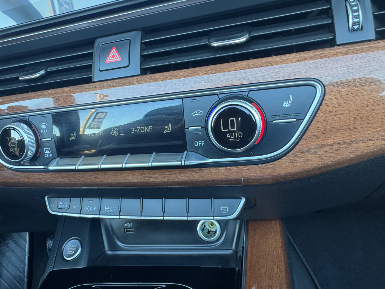 Audi A5  2022 Audi A5  2022