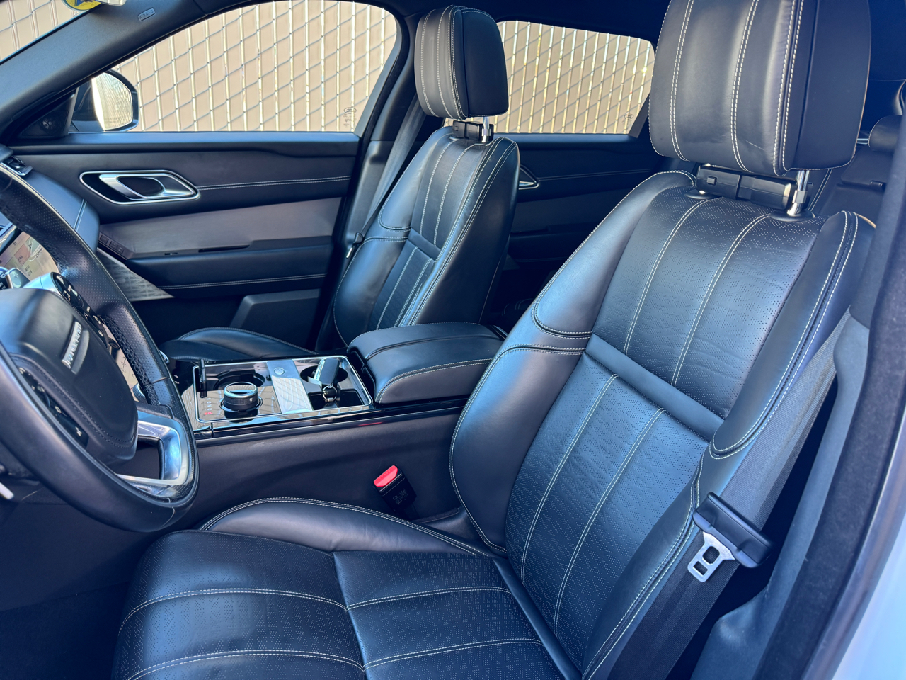 Land Rover Range Rover Velar  2018