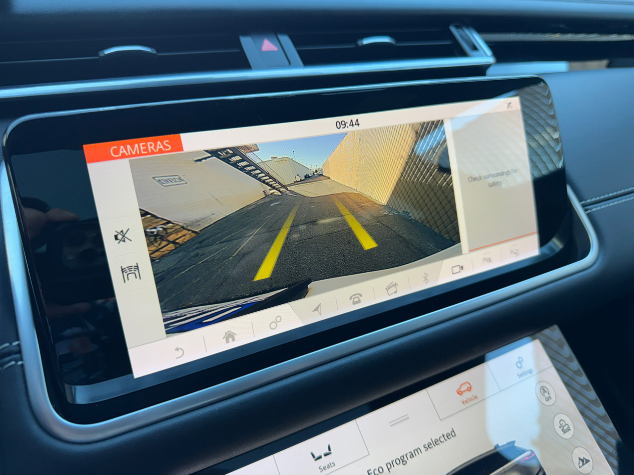 Land Rover Range Rover Velar  2018