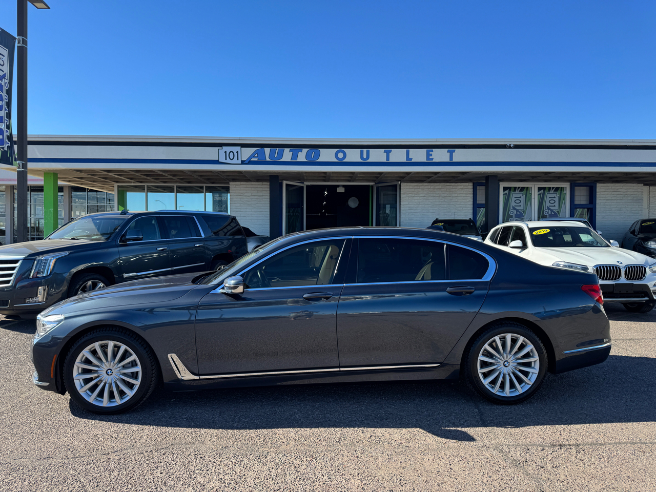 BMW 7-Series 740i 2018