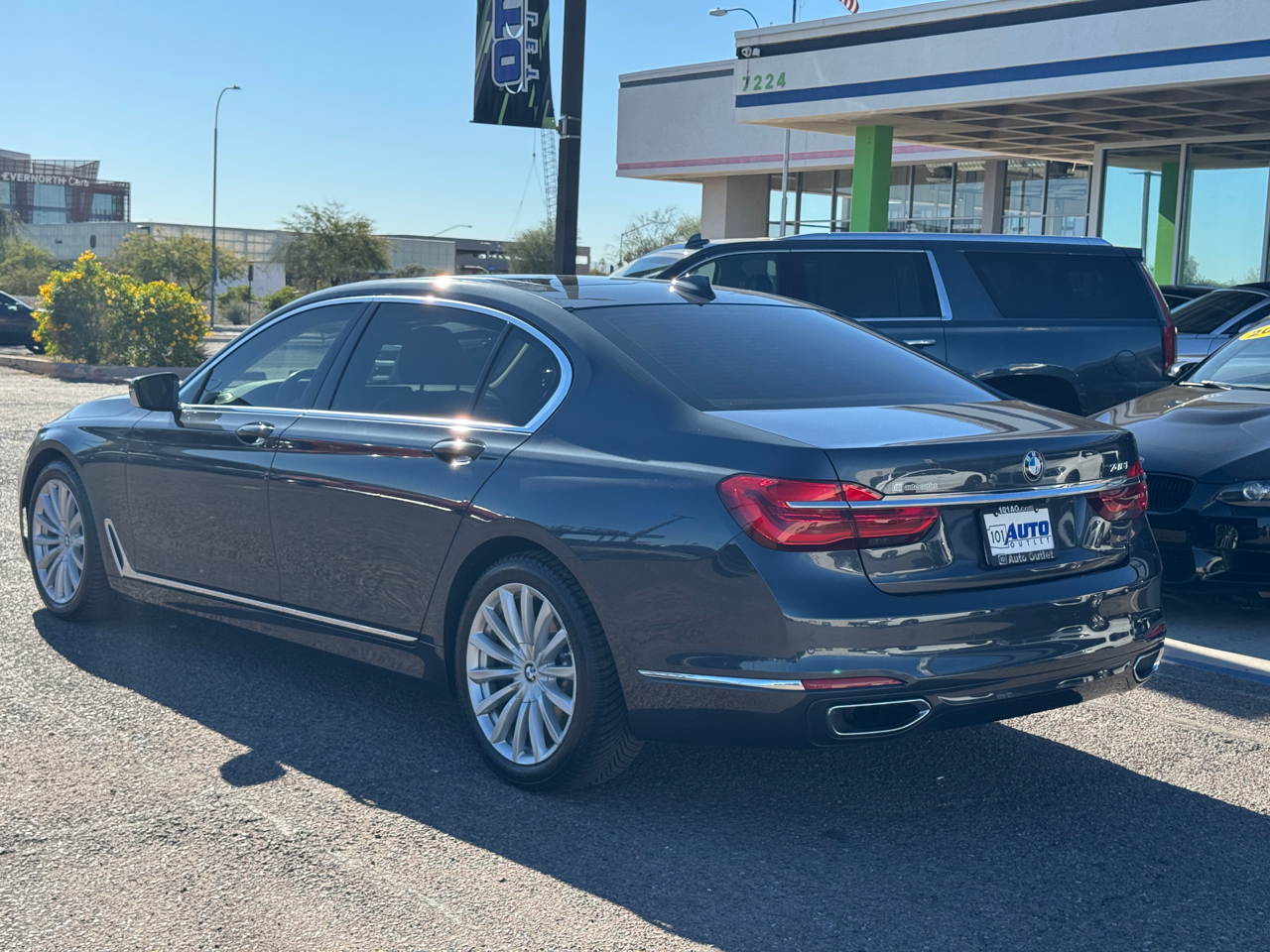 BMW 7-Series 740i 2018