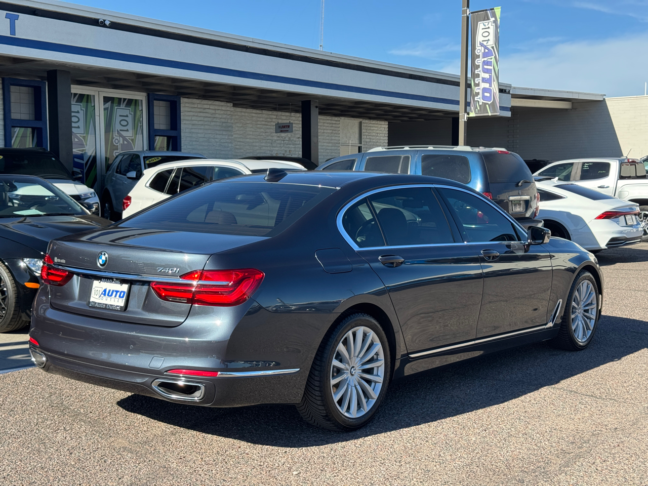 BMW 7-Series 740i 2018