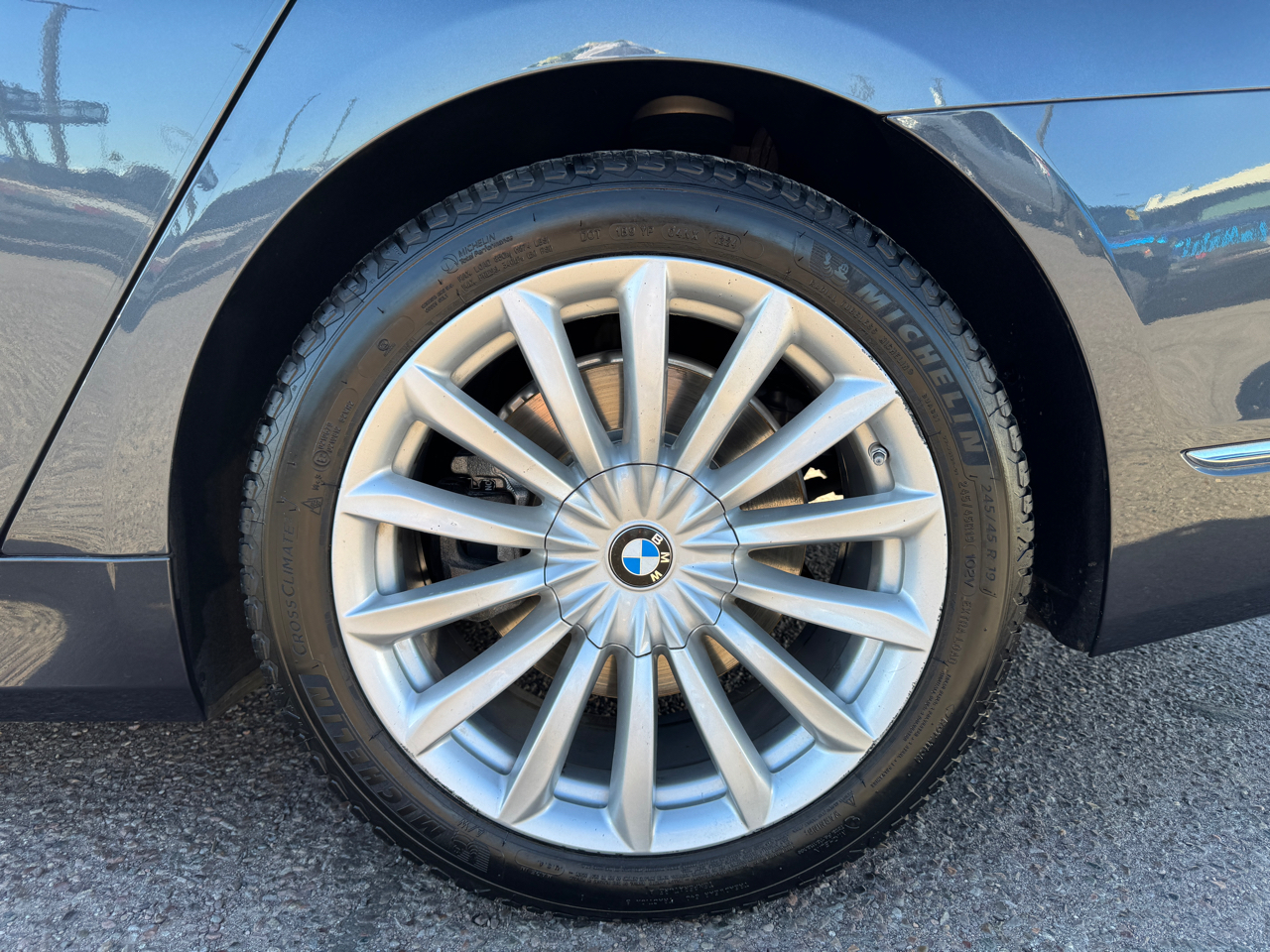 BMW 7-Series 740i 2018