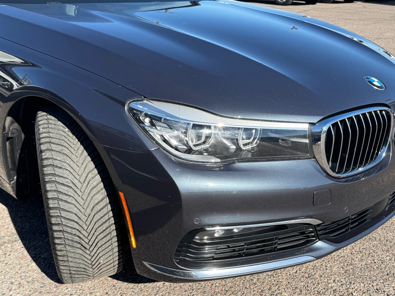 BMW 7-Series 740i 2018