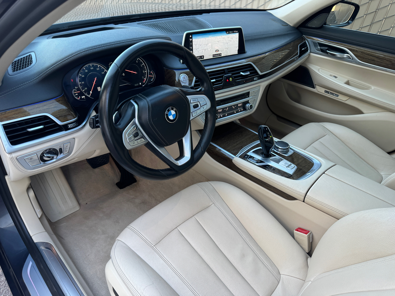 BMW 7-Series 740i 2018