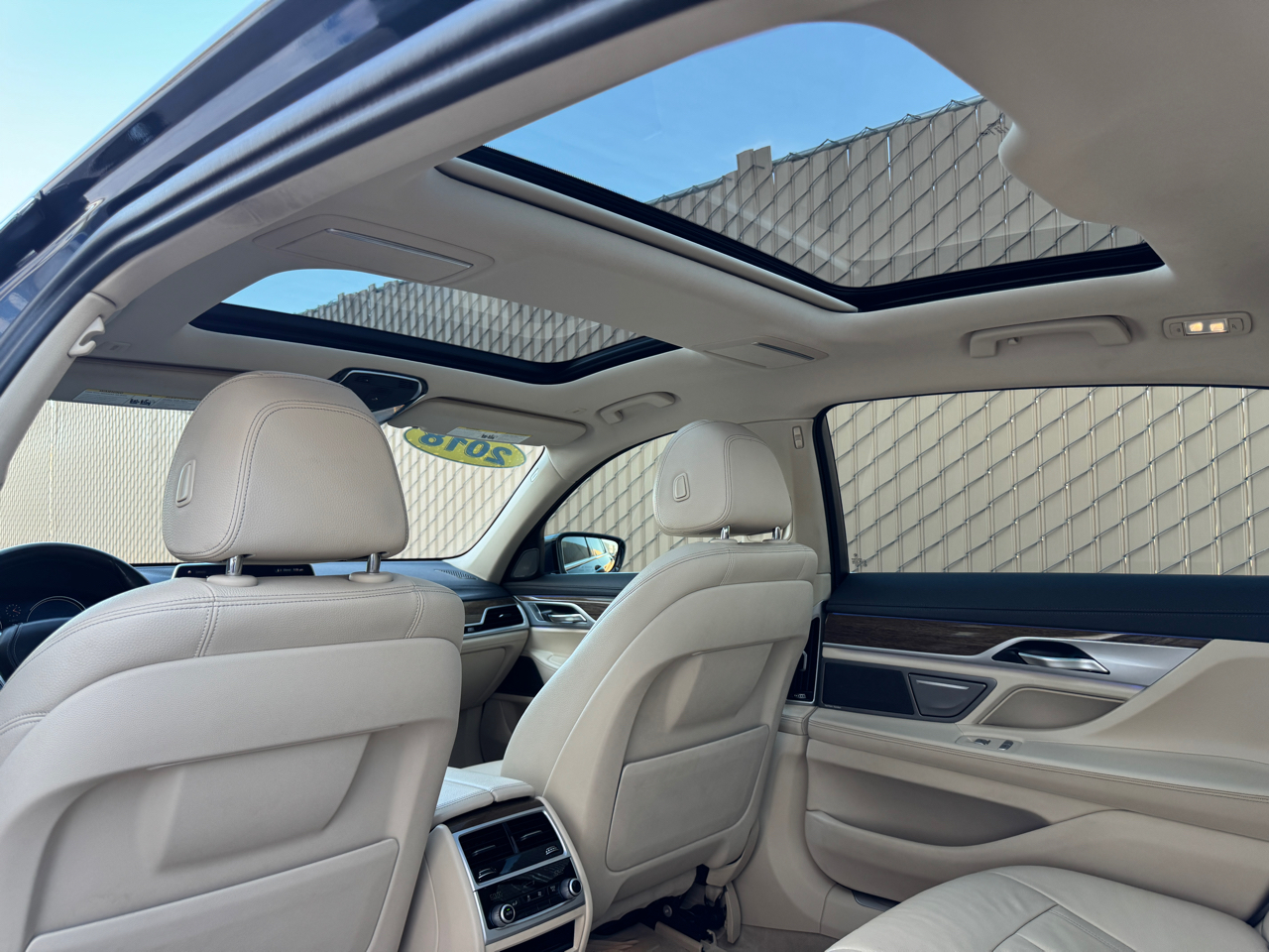 BMW 7-Series 740i 2018