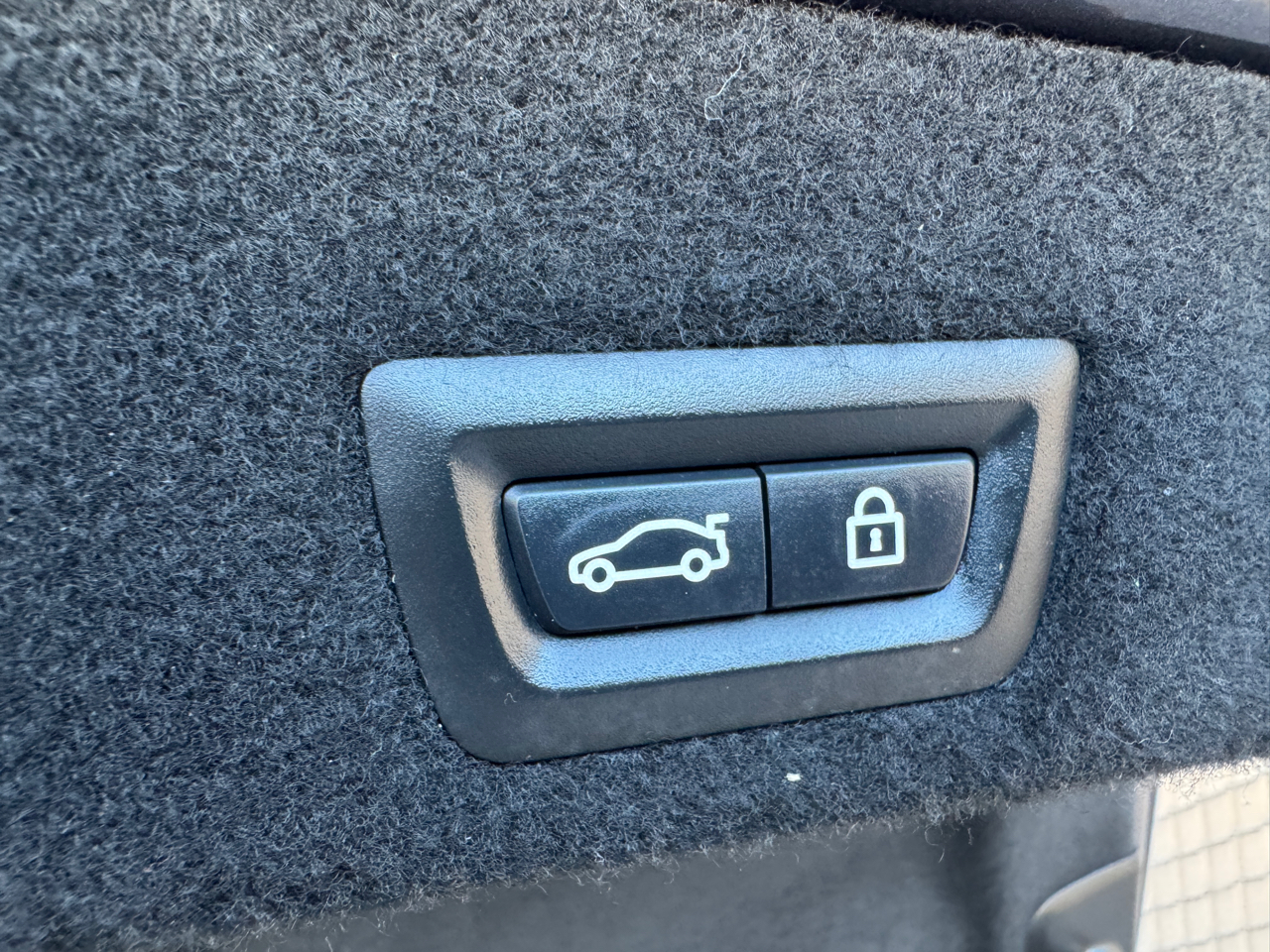 BMW 7-Series 740i 2018