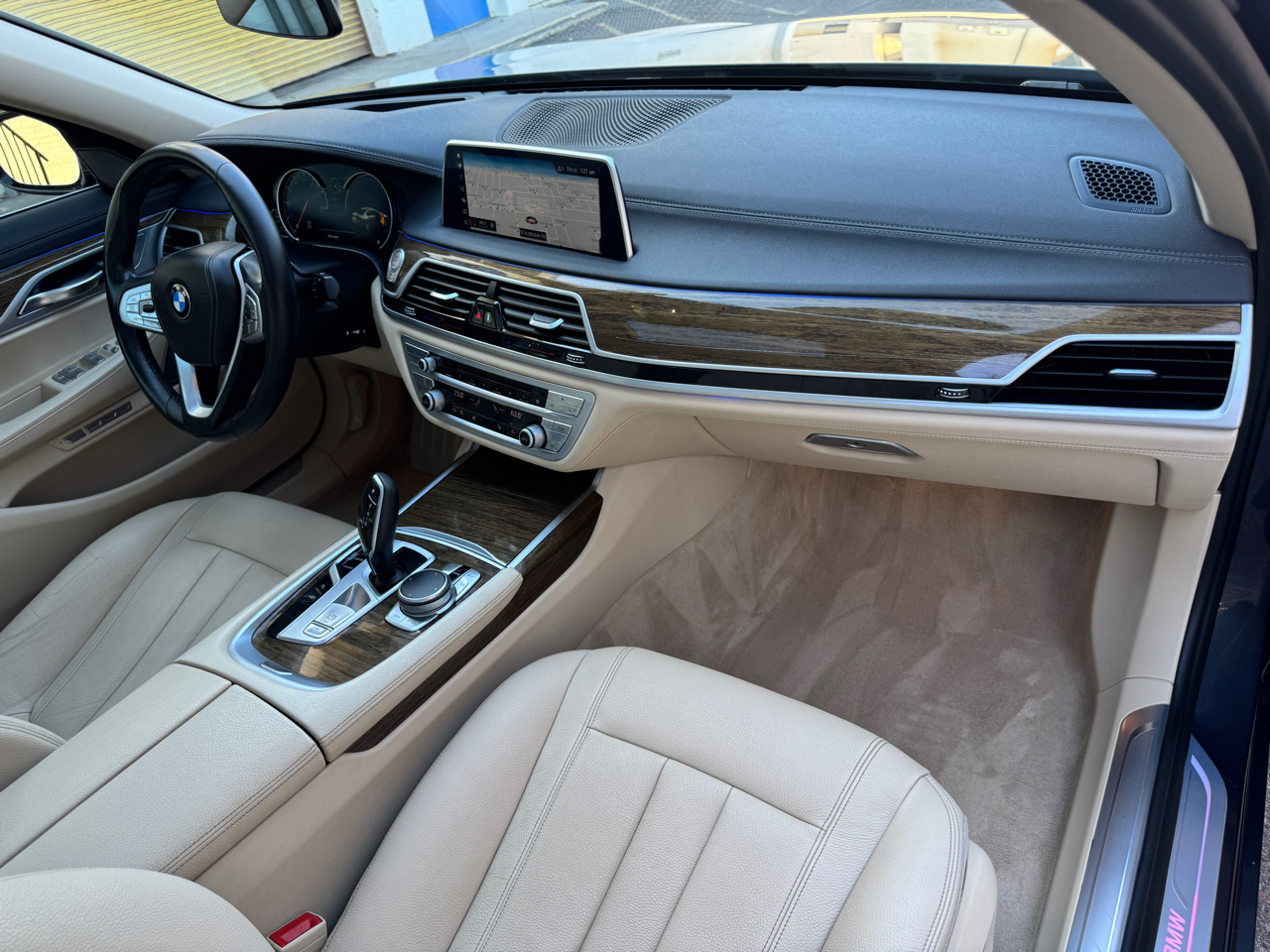 BMW 7-Series 740i 2018