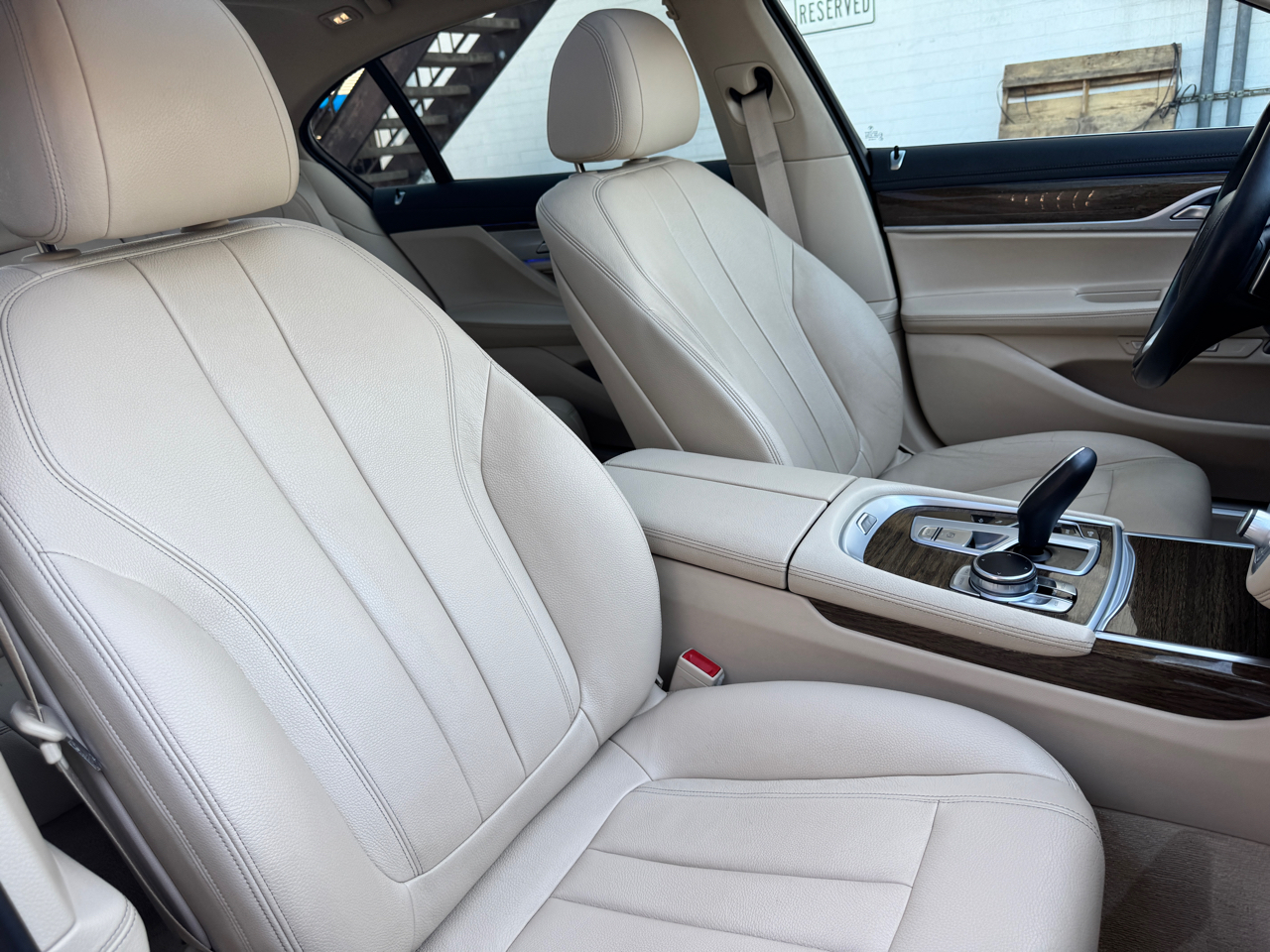 BMW 7-Series 740i 2018