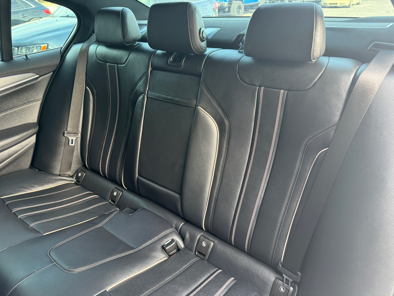 BMW 5-Series M550i xDrive 2020