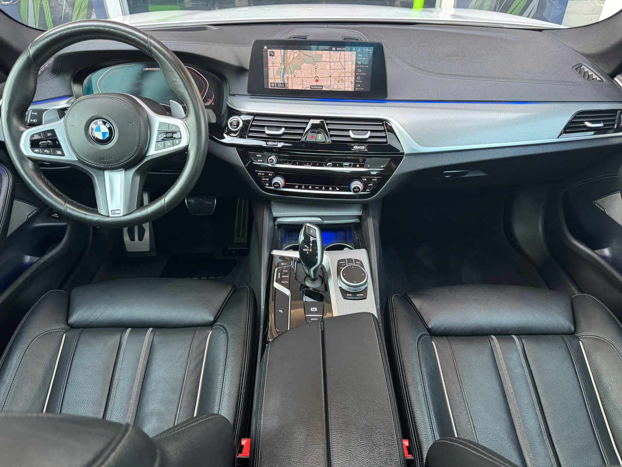 BMW 5-Series M550i xDrive 2020