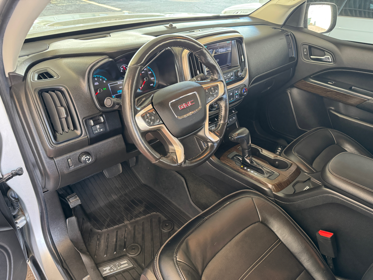 GMC Canyon  2018