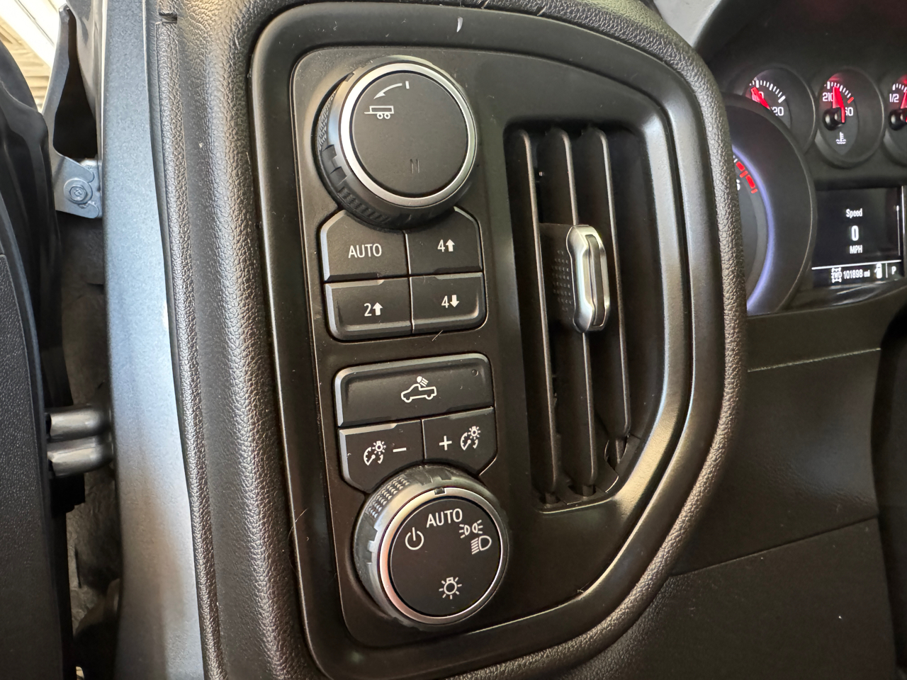 Chevrolet Silverado 1500  2020