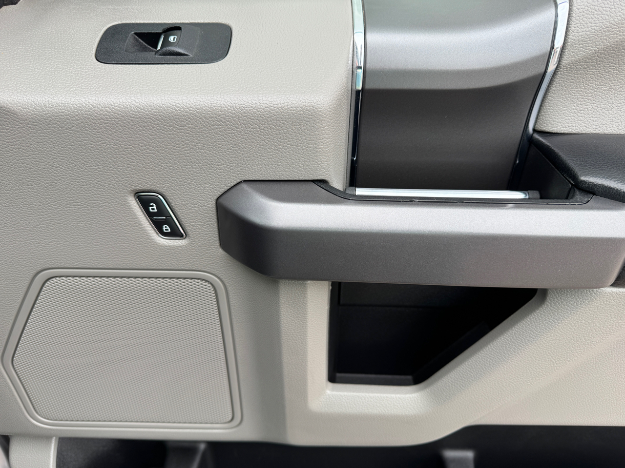 Ford F-150 XLT SuperCrew 5.5-ft. Bed 4WD 2020