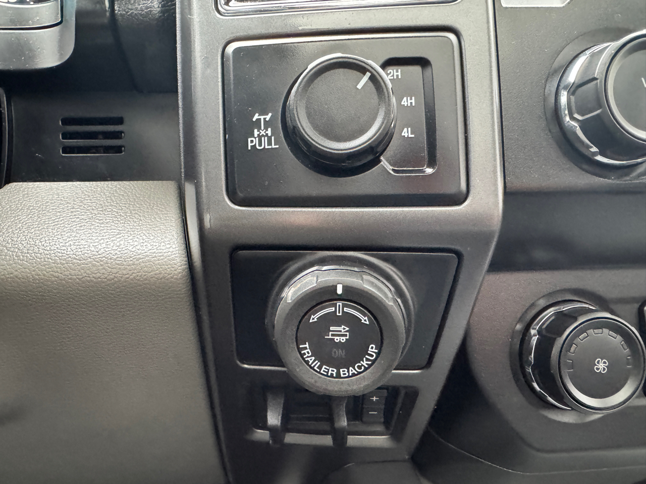 Ford F-150 XLT SuperCrew 5.5-ft. Bed 4WD 2020