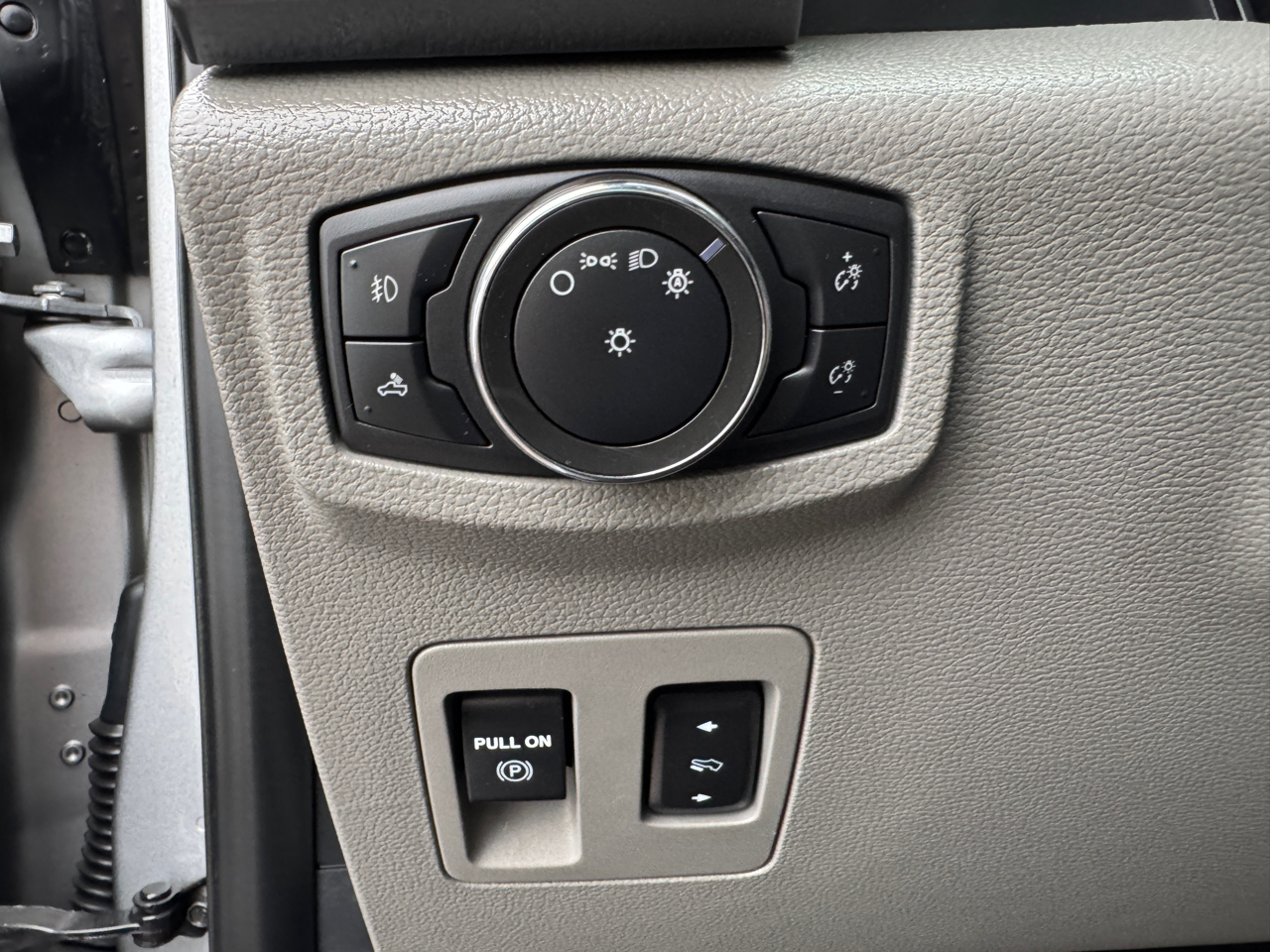 Ford F-150 XLT SuperCrew 5.5-ft. Bed 4WD 2020