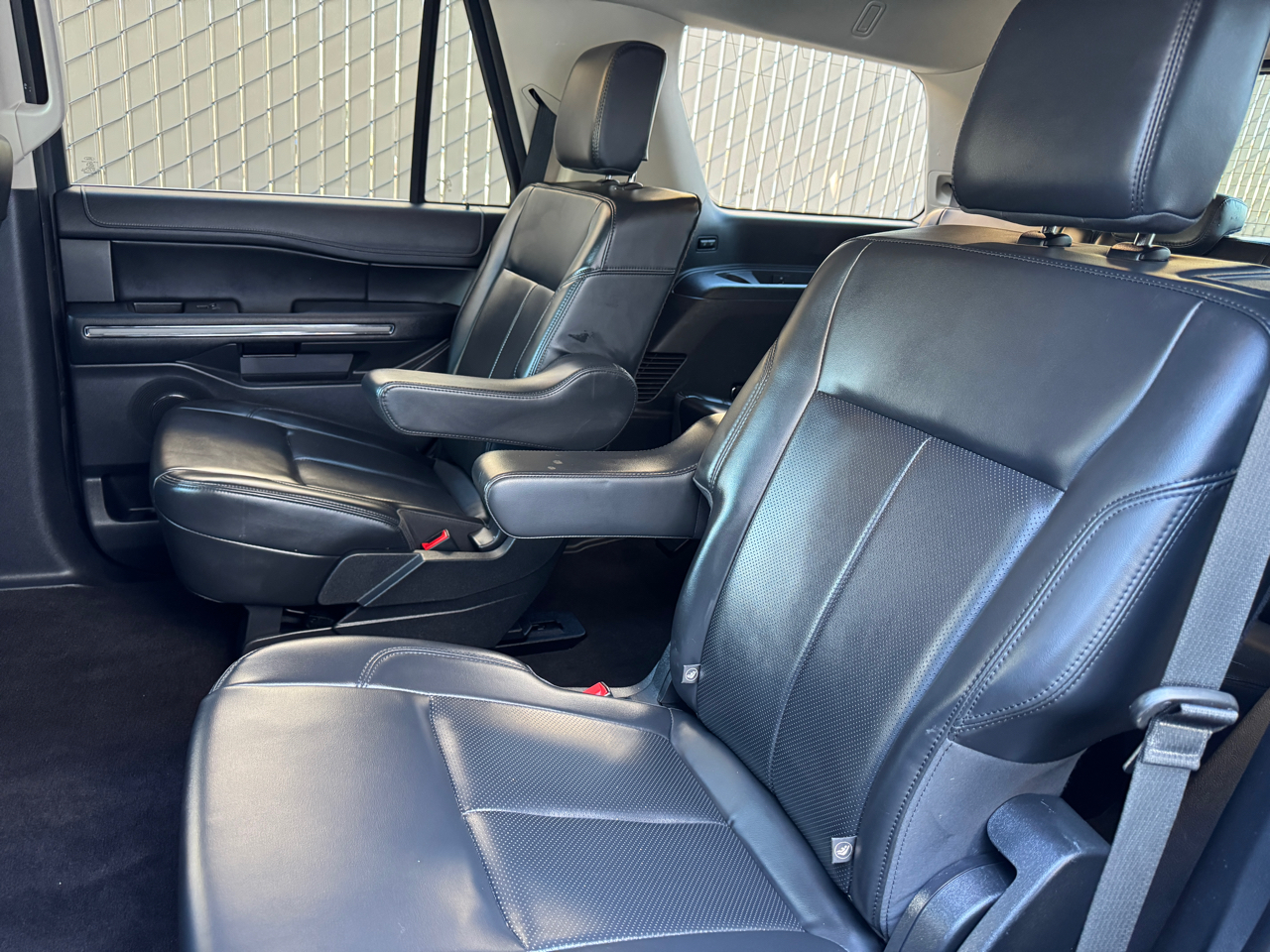 Ford Expedition XLT 2022