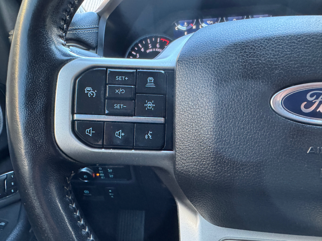 Ford Expedition XLT 2022