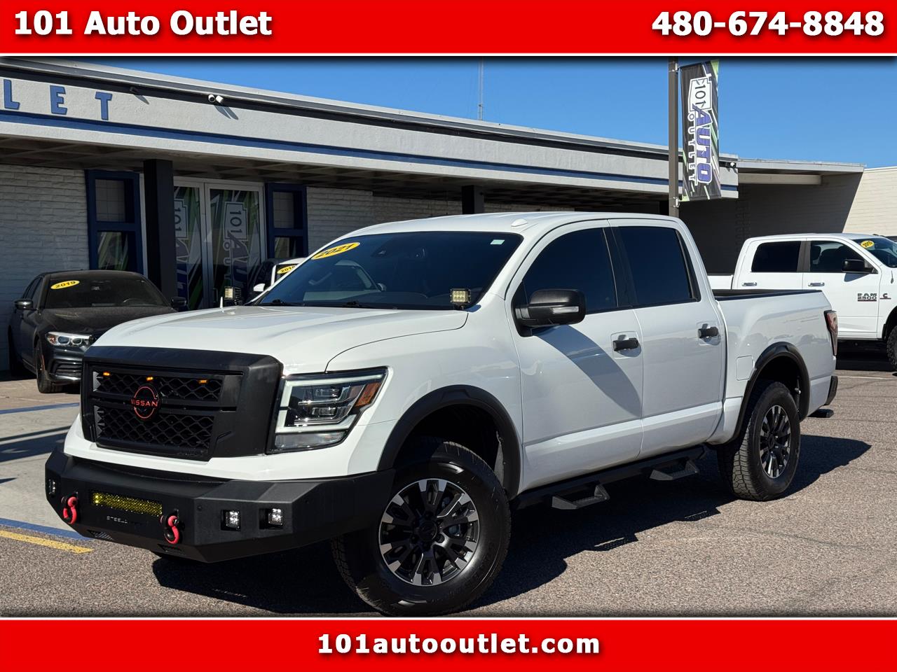 2021 Nissan Titan SV