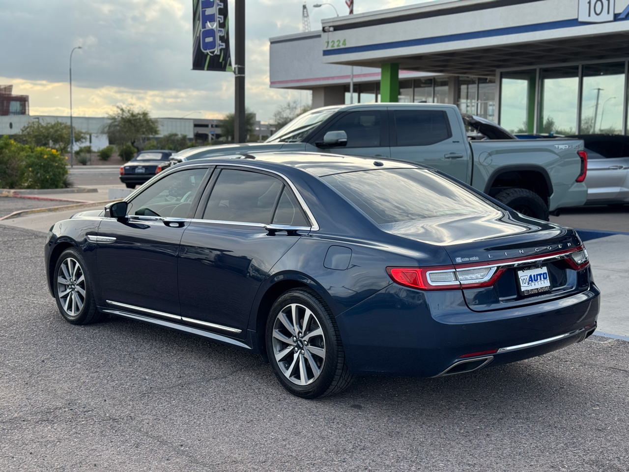 Lincoln Continental  2017