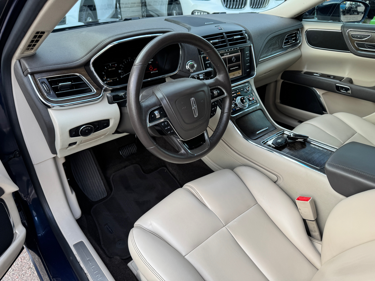 Lincoln Continental  2017