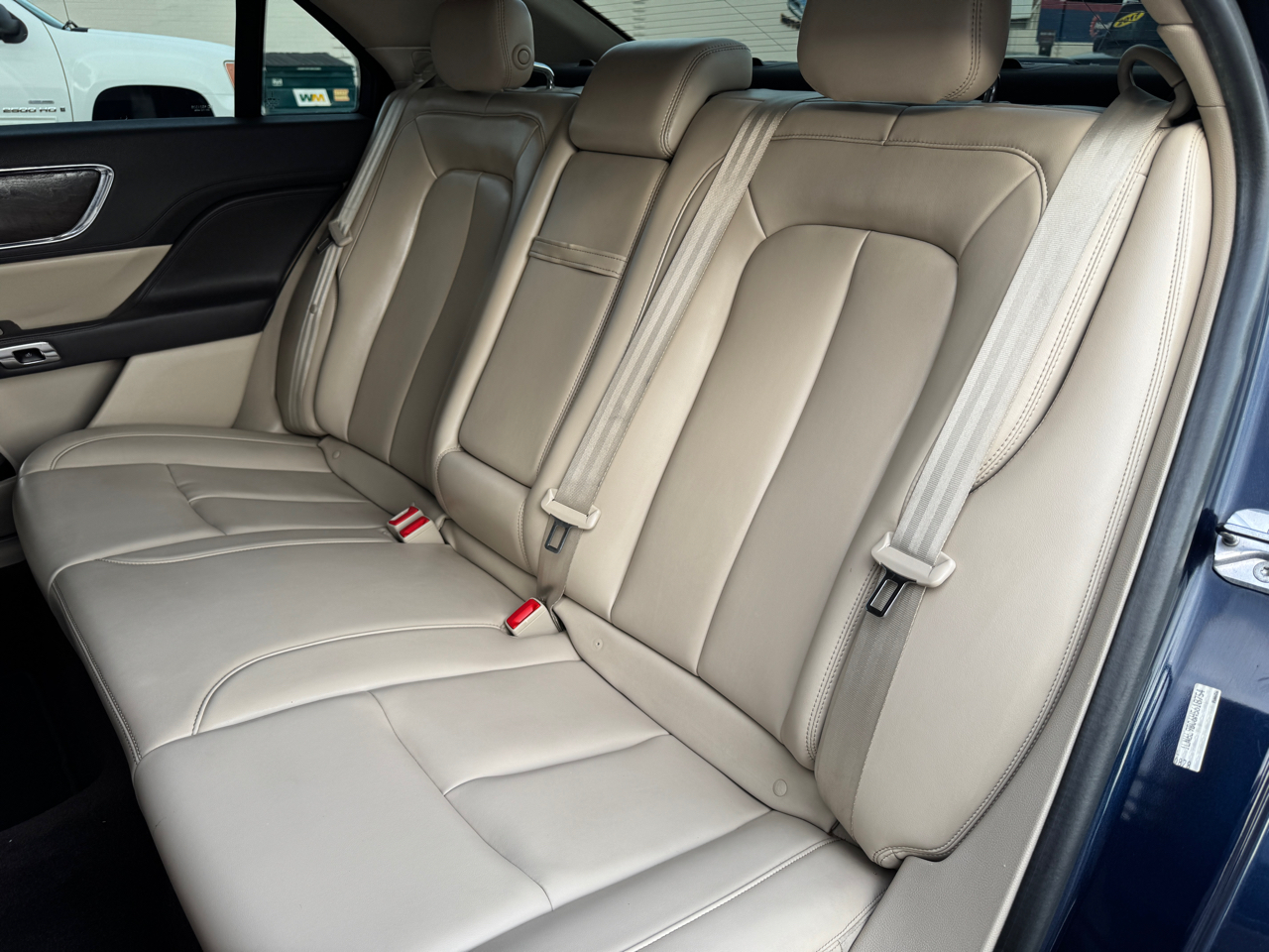 Lincoln Continental  2017