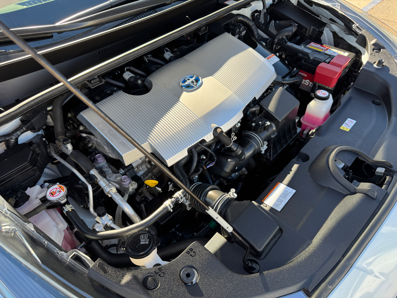 Toyota Prius L Eco 2022