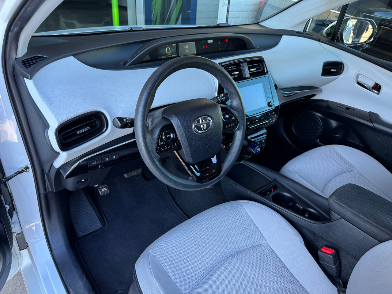 Toyota Prius L Eco 2022