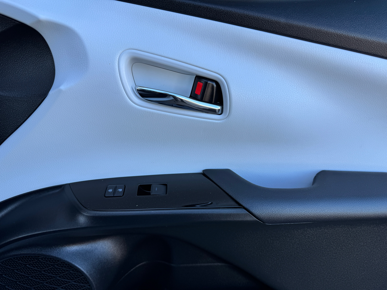 Toyota Prius L Eco 2022