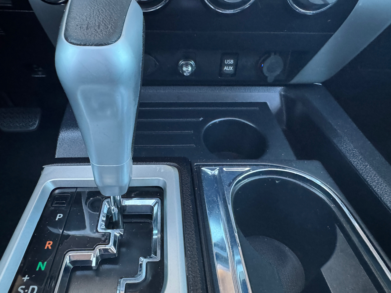 Toyota Tundra SR5 2019