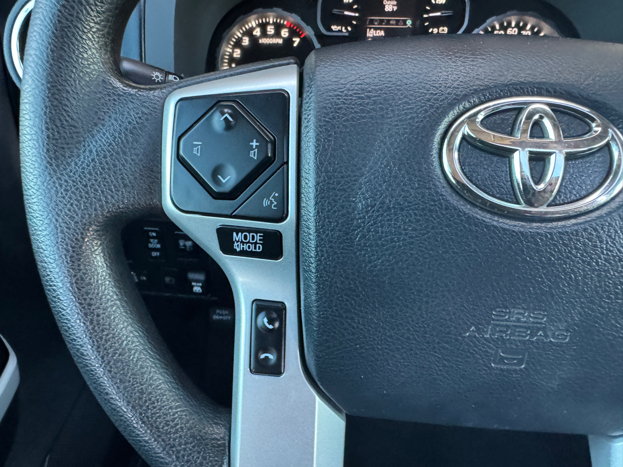 Toyota Tundra SR5 2019