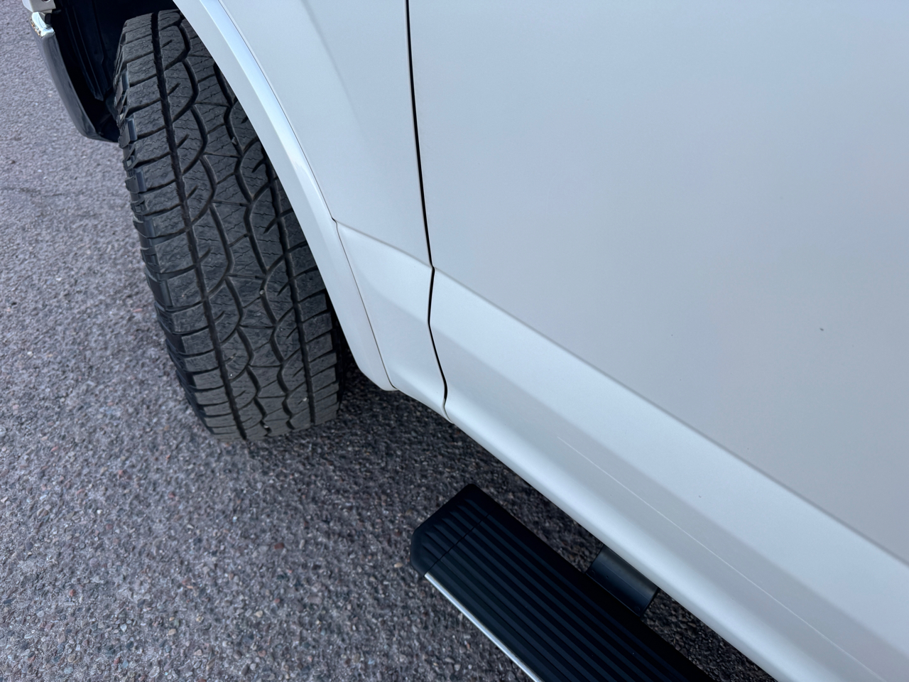 Ford F-150 Lariat SuperCab 5.5-ft Box 4WD 2015