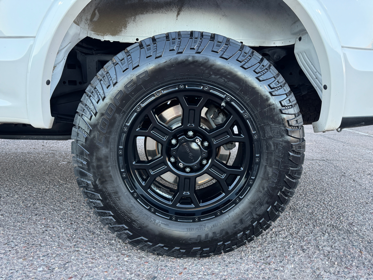 Ford F-150 Lariat SuperCab 5.5-ft Box 4WD 2015