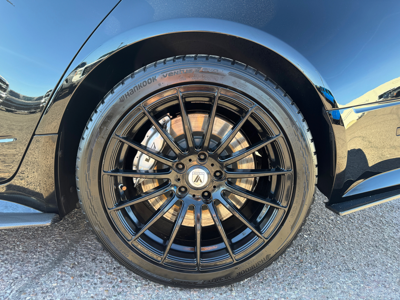 Cadillac CTS-V Sedan 4dr Sdn 2010