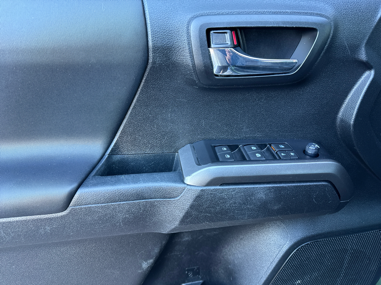 Toyota Tacoma TRD Sport DblCab 4WD V6 LB at 2022