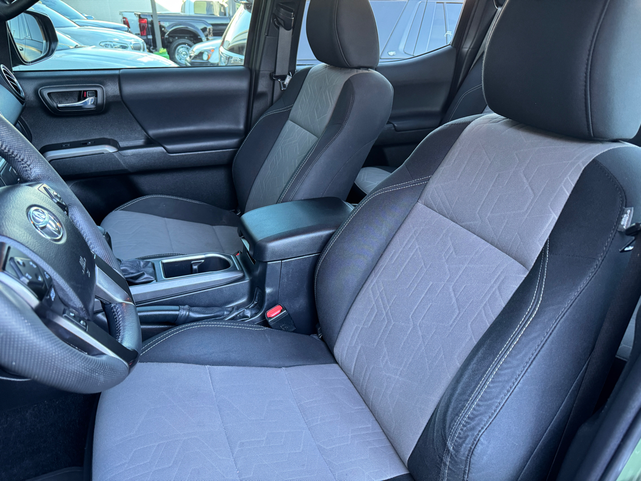 Toyota Tacoma TRD Sport DblCab 4WD V6 LB at 2022