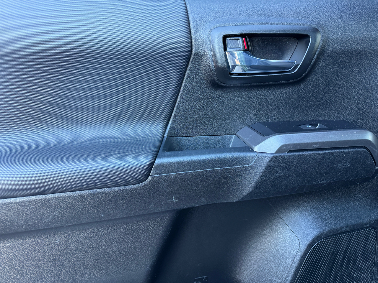 Toyota Tacoma TRD Sport DblCab 4WD V6 LB at 2022