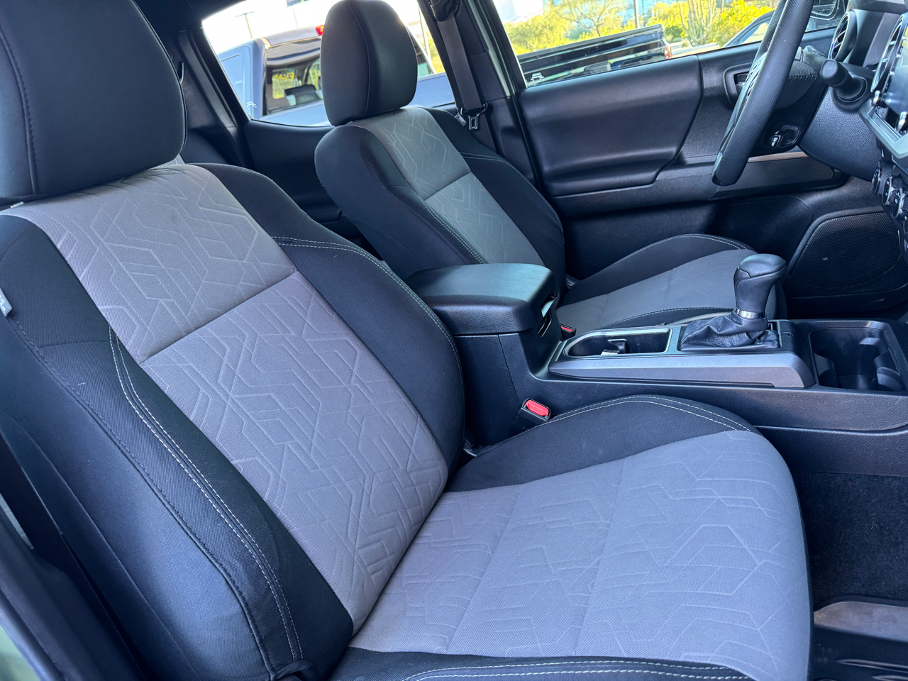 Toyota Tacoma TRD Sport DblCab 4WD V6 LB at 2022