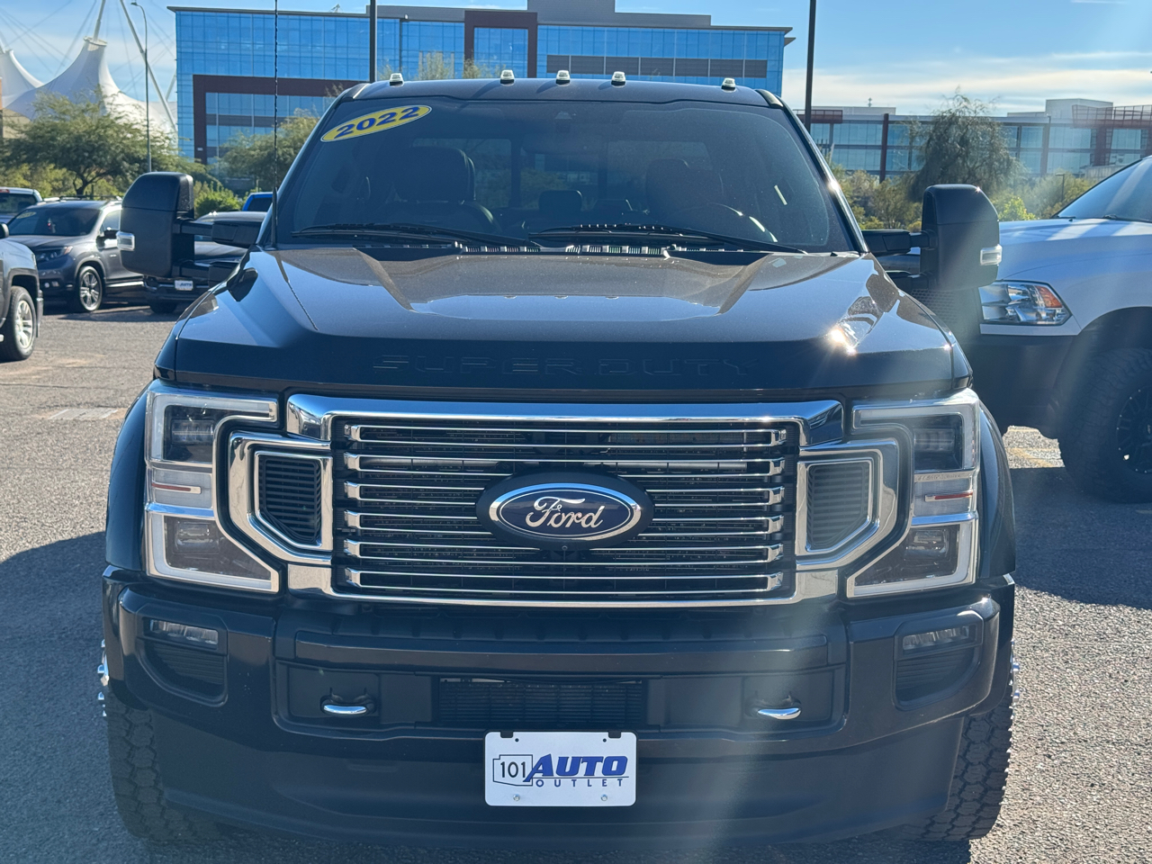 Ford F-450 SD Lariat Crew Cab 4WD DRW 2022