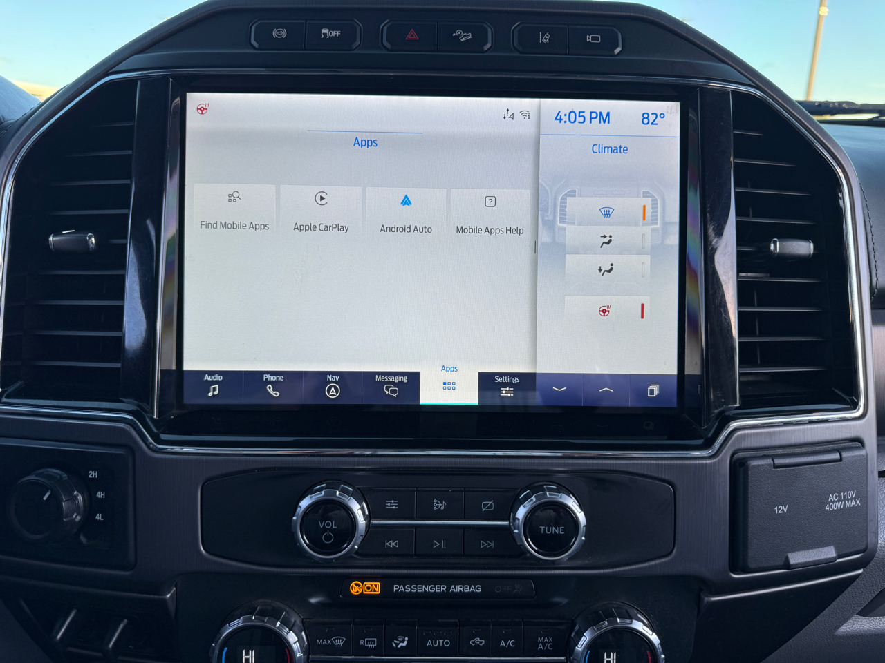 Ford F-450 SD Lariat Crew Cab 4WD DRW 2022