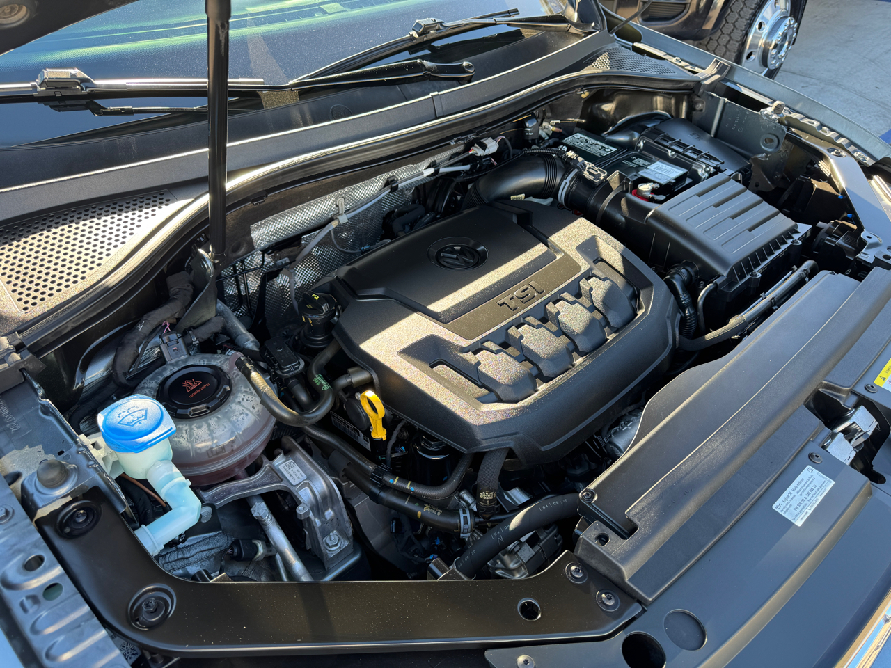 Volkswagen Tiguan S 2021